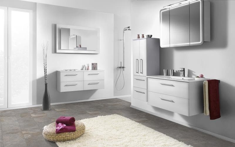 Economique Matt White